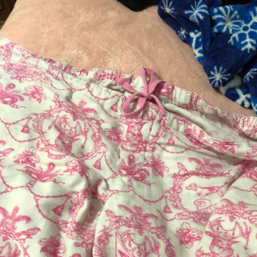 COPY - Pink Victoria secret pajama pants